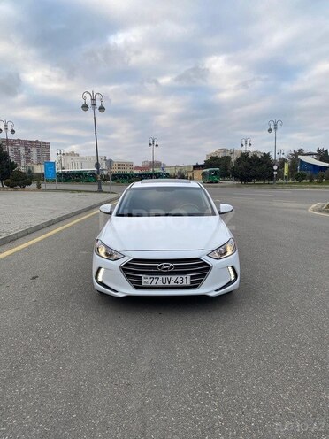 Hyundai Elantra 2017, 28,000 km - 2.0 л - Bakı