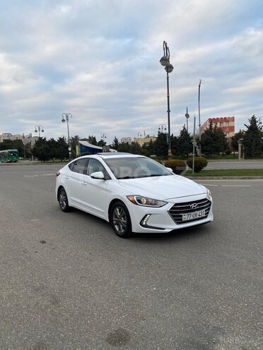Hyundai Elantra 2017, 28,000 km - 2.0 л - Bakı