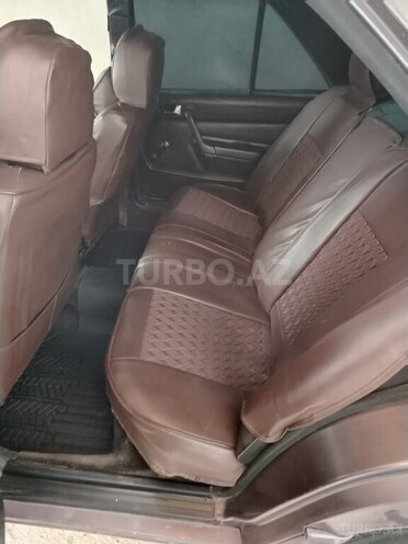 Mercedes 190 1993, 182,000 km - 2.0 l - Ağstafa