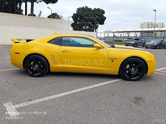 Chevrolet Camaro-19