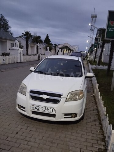 Chevrolet Aveo-1