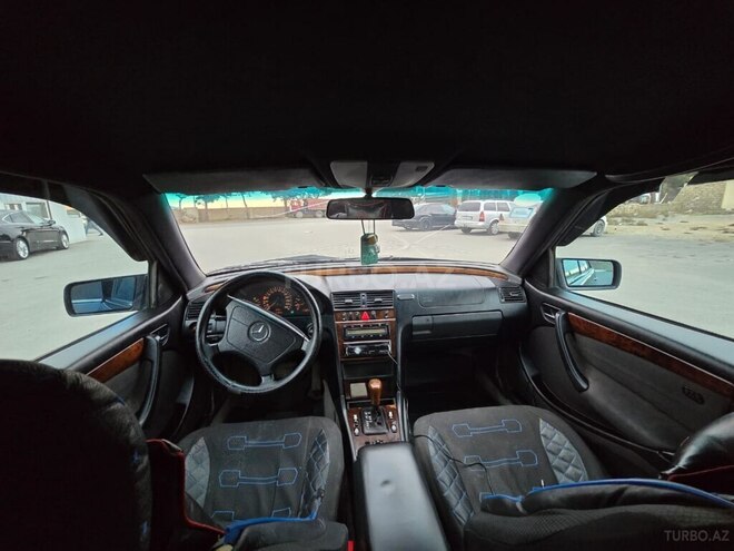 Mercedes C 240 1997, 317,000 km - 2.4 l - Bakı