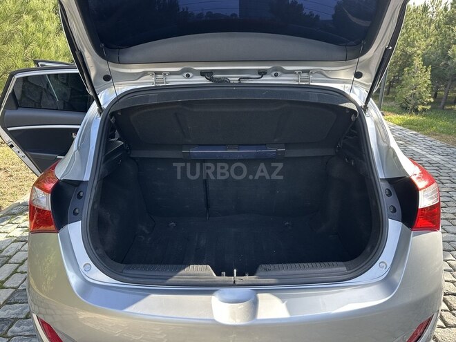Hyundai i30 2014, 281,000 km - 1.6 л - Bakı