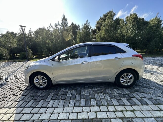 Hyundai i30 2014, 281,000 km - 1.6 л - Bakı