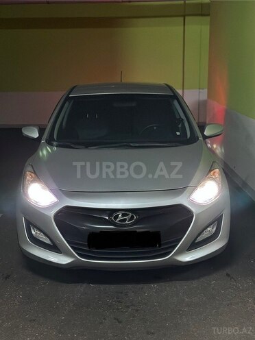 Hyundai i30 2014, 281,000 km - 1.6 л - Bakı