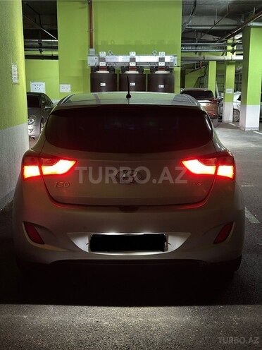 Hyundai i30 2014, 281,000 km - 1.6 л - Bakı