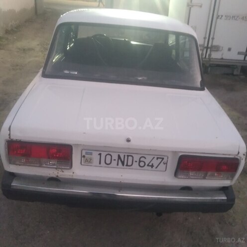 LADA (VAZ) 2107 2004, 45,780 km - 1.6 l - Salyan