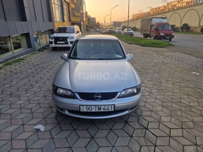 Opel Vectra 2000, 453,000 km - 2.0 л - Qusar