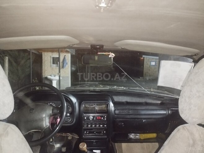 GAZ 3110 2002, 250,000 km - 2.4 л - Lənkəran