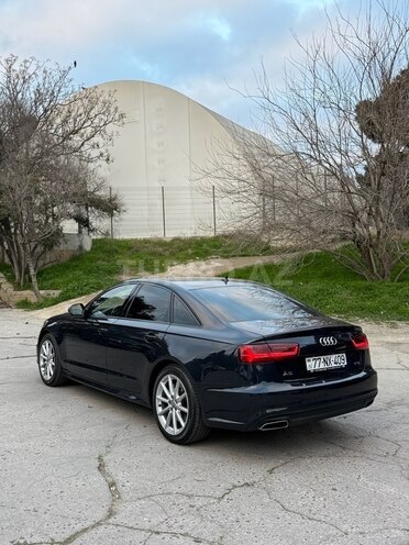 Audi A6-4