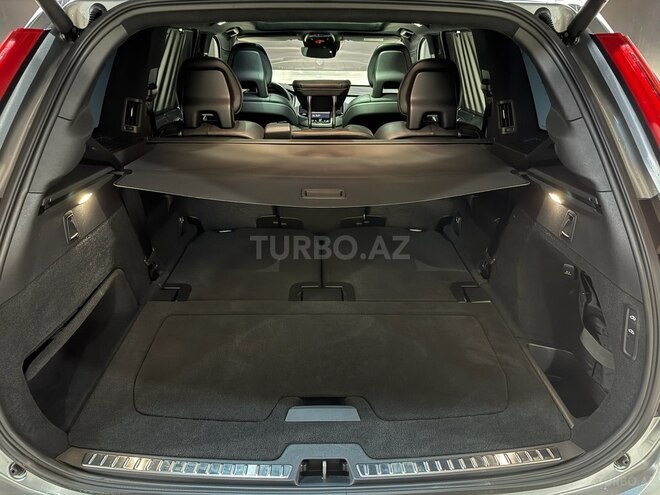 Volvo XC90-14