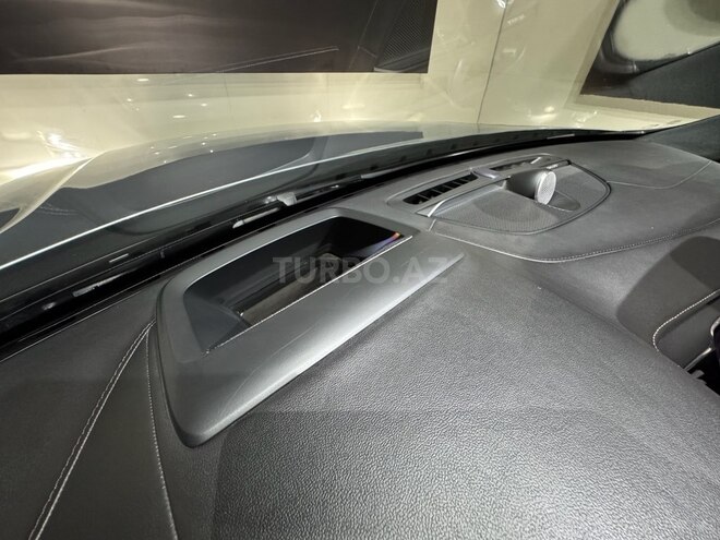 Volvo XC90-20