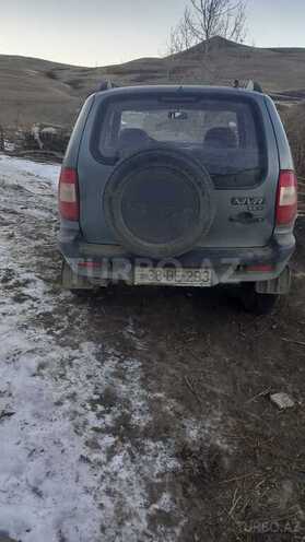 Chevrolet Niva 2008, 100,000 km - 1.7 л - Qusar