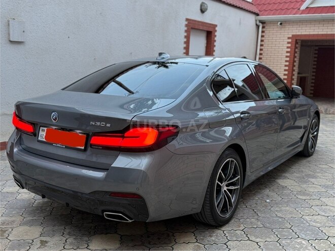 BMW 530e-4