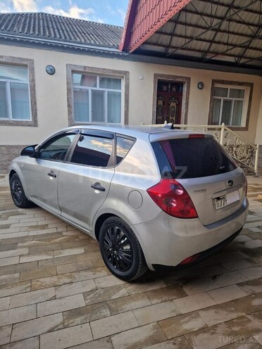 Kia Ceed 2007, 198,560 km - 1.4 l - Tovuz