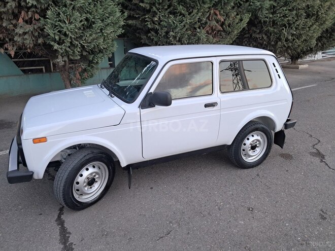 LADA (VAZ) Niva 2009, 288,000 km - 1.7 l - Qazax