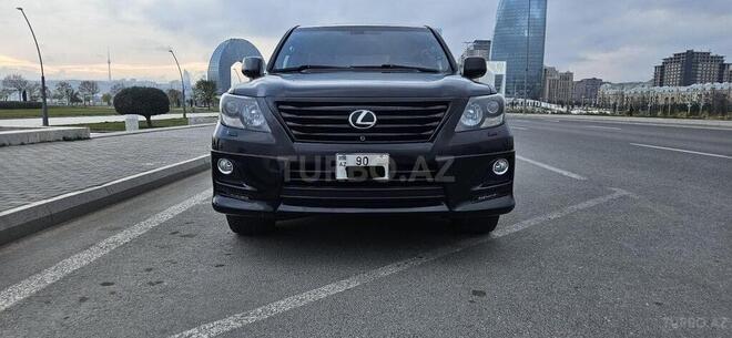 Lexus LX 570-1