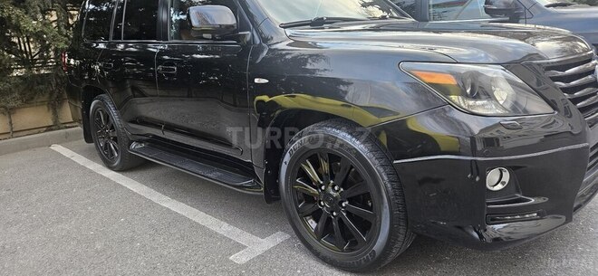 Lexus LX 570-18