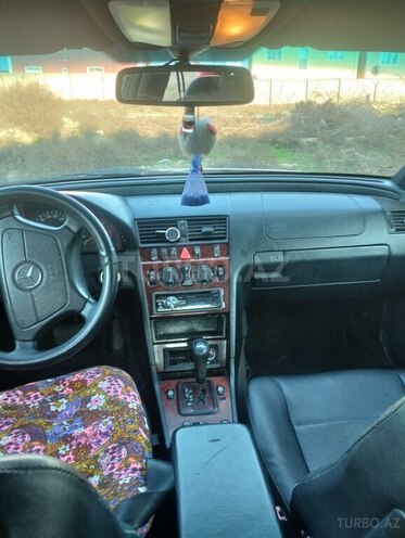 Mercedes C 220 d 1999, 416,000 km - 2.2 l - Bakı