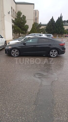 Hyundai Elantra 2017, 124,800 km - 2.0 l - Bakı