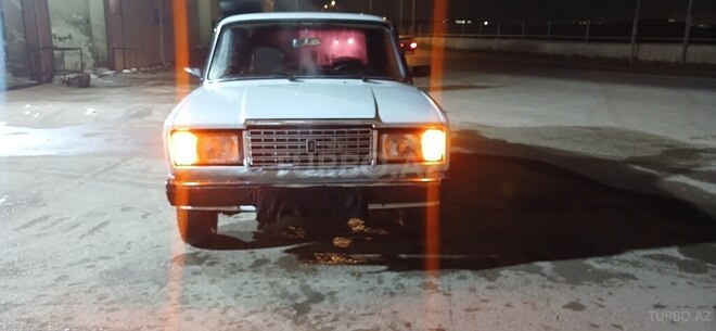 LADA (VAZ) 2107 2004, 82,000 km - 1.6 л - Bakı