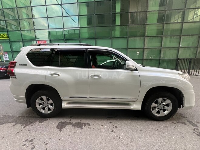 Toyota Land Cruiser Prado-2