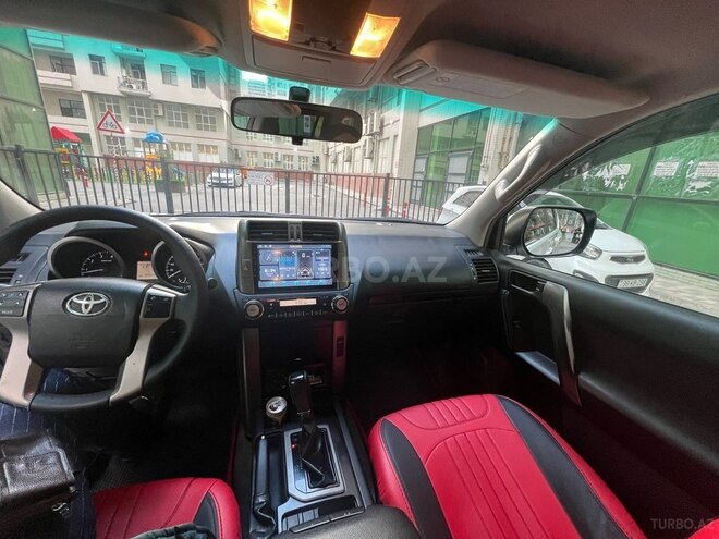 Toyota Land Cruiser Prado-9