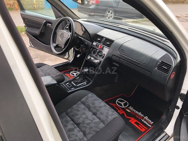Mercedes C 220 d 1999, 490,555 km - 2.2 l - Bakı