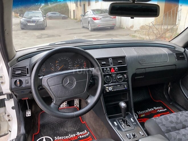 Mercedes C 220 d 1999, 490,555 km - 2.2 l - Bakı