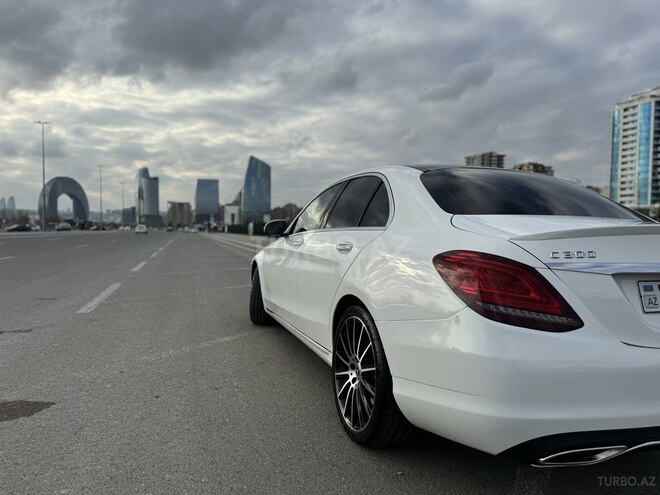 Mercedes C 300 2016, 236,574 km - 2.0 l - Bakı