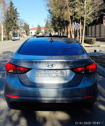 Hyundai Elantra 2015, 97,000 km - 1.8 л - Yevlax