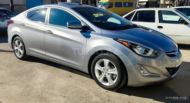 Hyundai Elantra 2015, 97,000 km - 1.8 л - Yevlax
