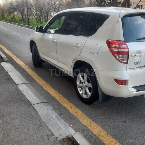 Toyota RAV4 2011, 94,700 km - 2.0 l - Bakı