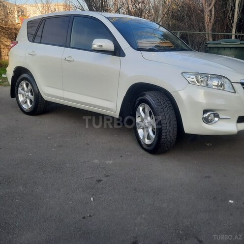 Toyota RAV4 2011, 94,700 km - 2.0 l - Bakı