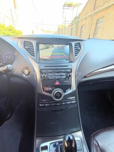 Hyundai Grandeur 2015, 267,000 km - 2.2 л - Bakı