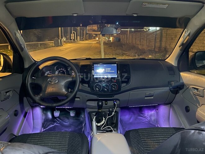 Toyota Hilux 2011, 347,000 km - 2.5 l - Bakı
