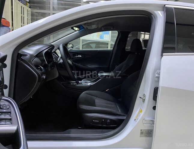 Chevrolet Malibu-16