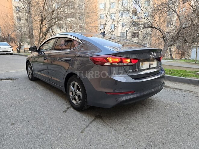 Hyundai Avante 2015, 155,000 km - 1.6 л - Bakı