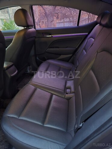 Hyundai Avante 2015, 155,000 km - 1.6 л - Bakı