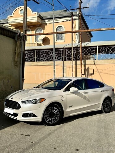 Ford Fusion (North America) 2014, 200,000 km - 2.0 l - Bakı