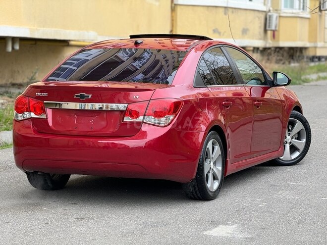 Chevrolet Cruze-18