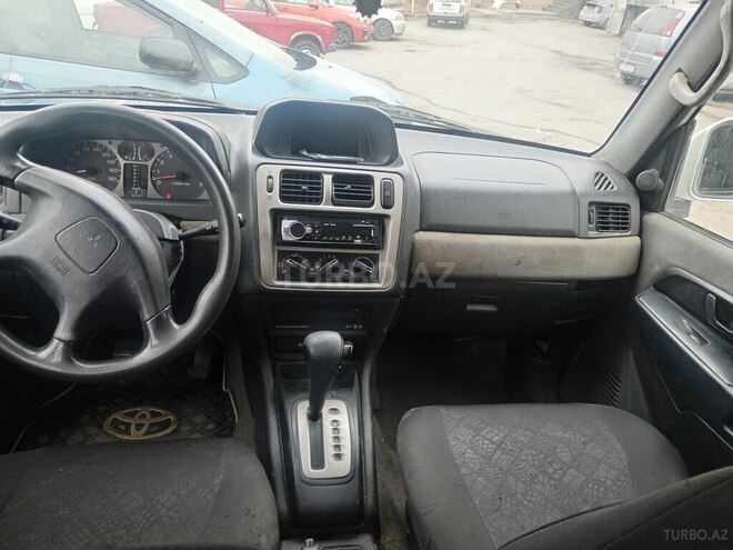 Mitsubishi Pajero io 1999, 214,896 km - 1.8 l - Bakı