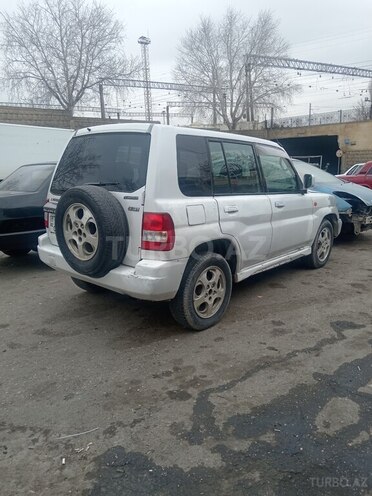 Mitsubishi Pajero io 1999, 214,896 km - 1.8 l - Bakı