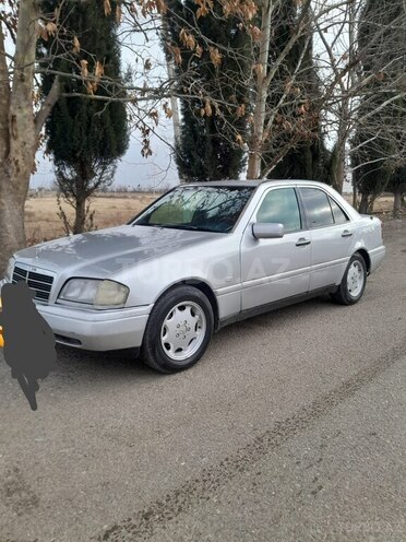Mercedes C 220 1995, 455,593 km - 2.2 l - Ağstafa