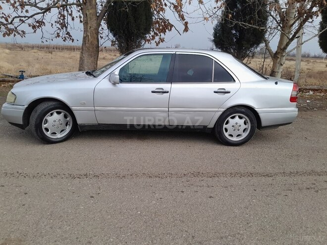 Mercedes C 220 1995, 455,593 km - 2.2 l - Ağstafa