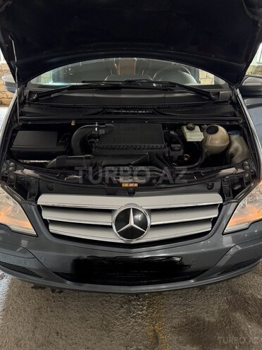 Mercedes Viano-5