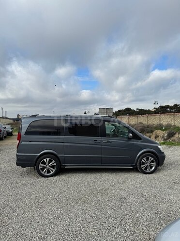 Mercedes Viano-4