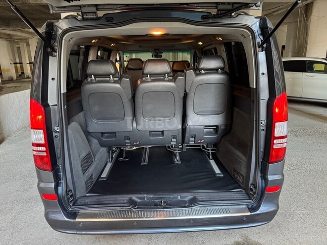 Mercedes Viano-6