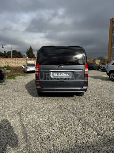 Mercedes Viano-2