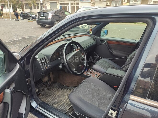 Mercedes C 180 1999, 328,000 km - 1.8 l - Bakı